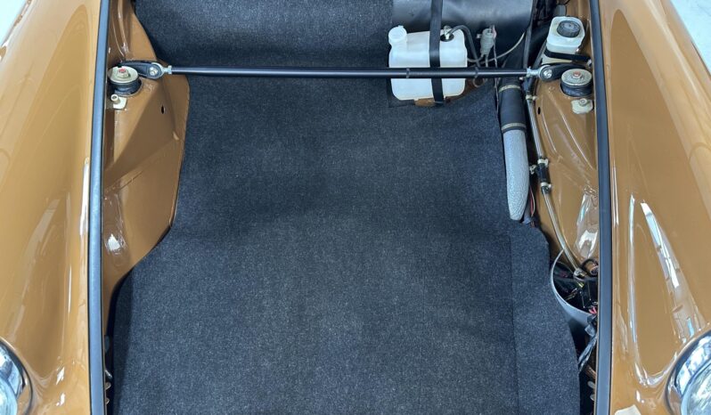 								1972 Porsche 911T Coupe 5-Speed full									