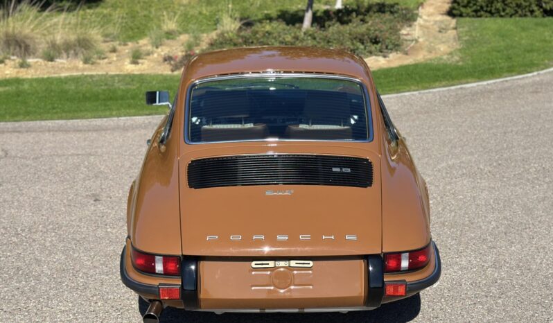 								1972 Porsche 911T Coupe 5-Speed full									