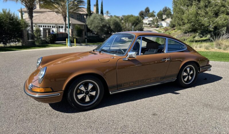 								1972 Porsche 911T Coupe 5-Speed full									
