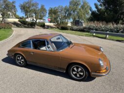 										1972 Porsche 911T Coupe 5-Speed full									