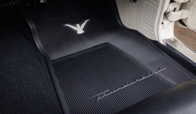 								1957 Ford Thunderbird full									