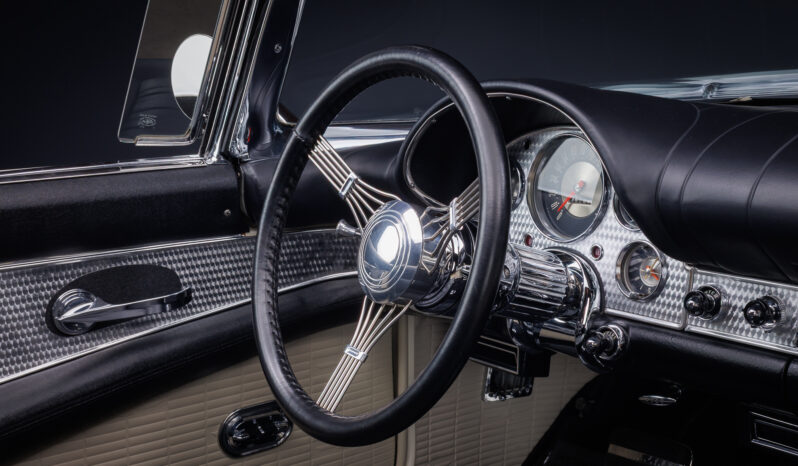 								1957 Ford Thunderbird full									