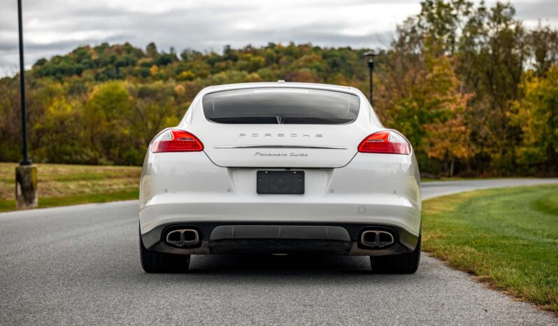 								2012 Porsche Panamera Turbo full									