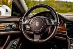 										2012 Porsche Panamera Turbo full									