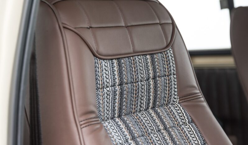 								1978 Ford Bronco Custom 400 full									