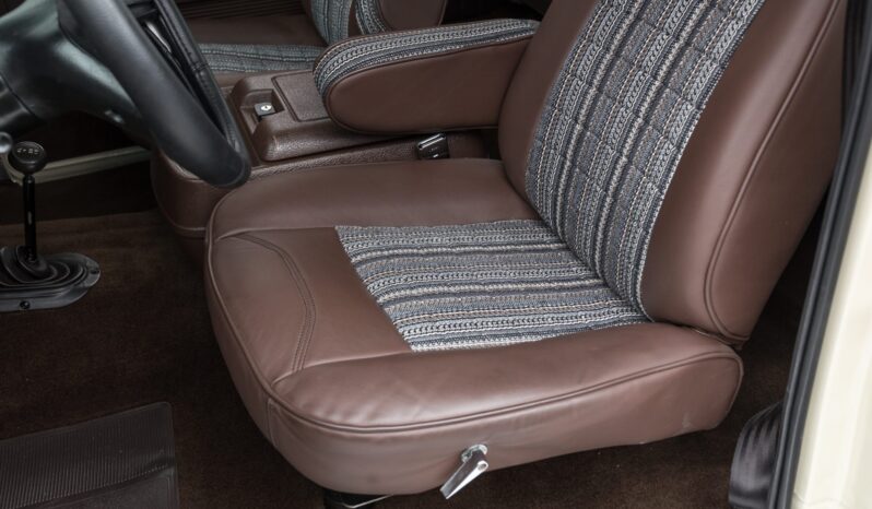 								1978 Ford Bronco Custom 400 full									