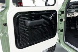 										1971 Ford F-250 Sport Custom Highboy 4×4 4-Speed full									