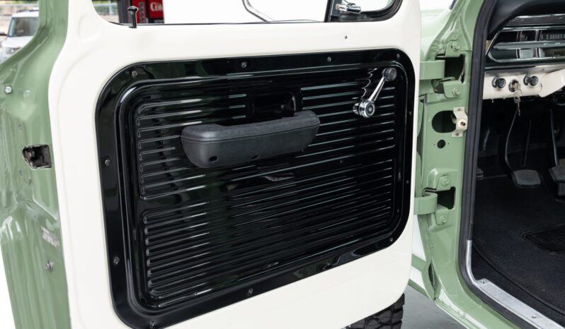 								1971 Ford F-250 Sport Custom Highboy 4×4 4-Speed full									