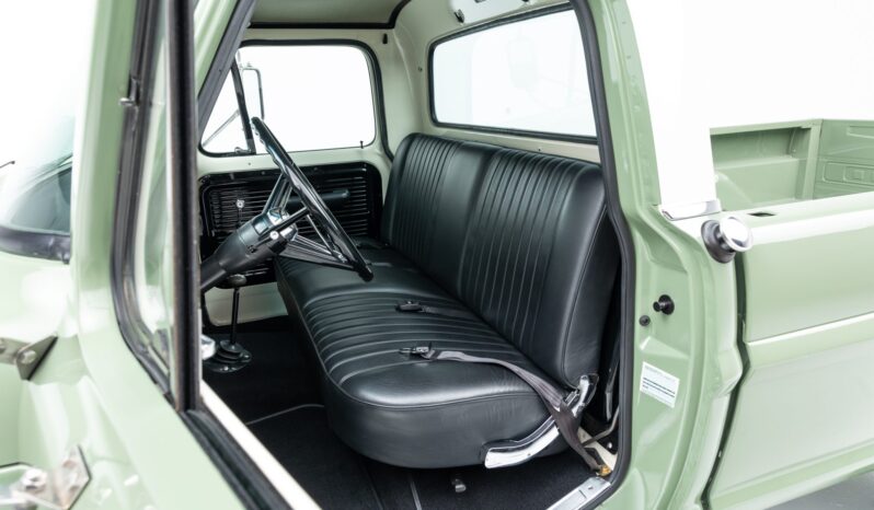 								1971 Ford F-250 Sport Custom Highboy 4×4 4-Speed full									