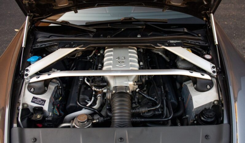 								2006 Aston Martin V8 Vantage Coupe 6-Speed full									