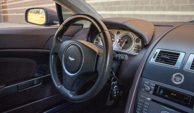 								2006 Aston Martin V8 Vantage Coupe 6-Speed full									