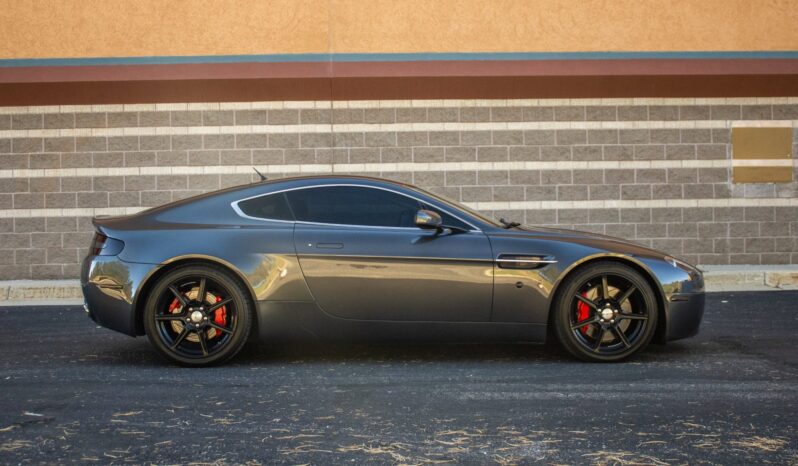 								2006 Aston Martin V8 Vantage Coupe 6-Speed full									