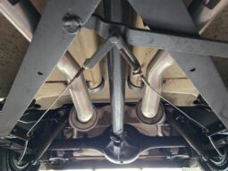 										1960 Chevrolet Corvette 5-Speed full									