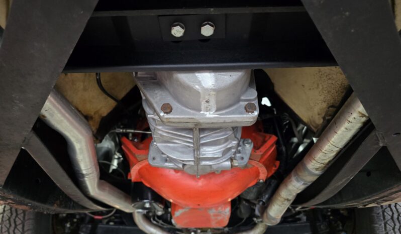 								1960 Chevrolet Corvette 5-Speed full									