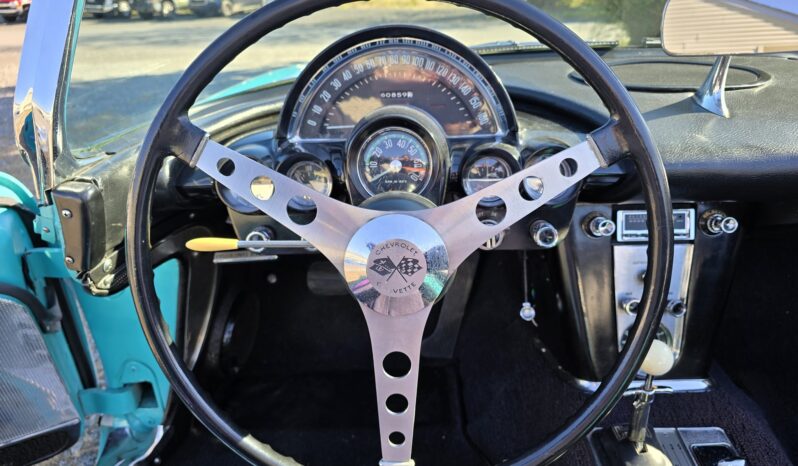 								1960 Chevrolet Corvette 5-Speed full									