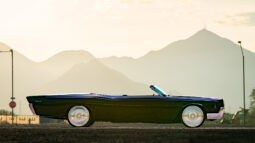 										1966 Lincoln Continental Custom Roadster full									