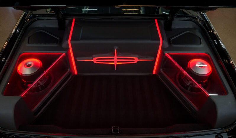 								1966 Lincoln Continental Custom Roadster full									