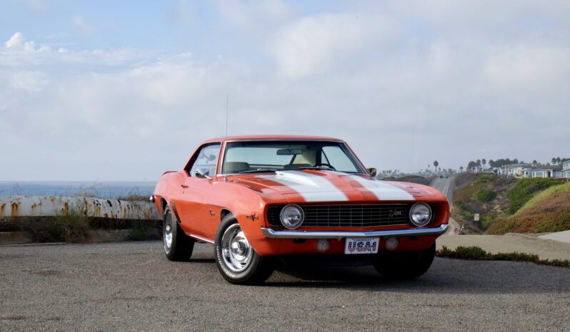 								1969 Chevrolet Camaro Z28 4-Speed full									