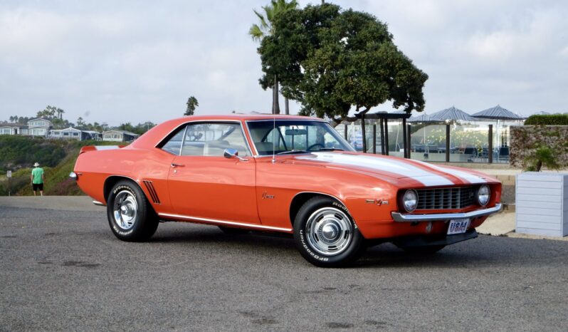 								1969 Chevrolet Camaro Z28 4-Speed full									