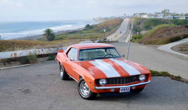 								1969 Chevrolet Camaro Z28 4-Speed full									