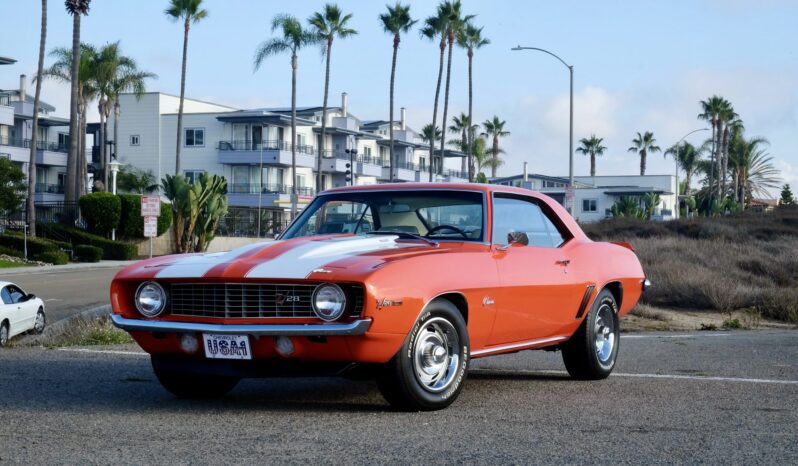 								1969 Chevrolet Camaro Z28 4-Speed full									