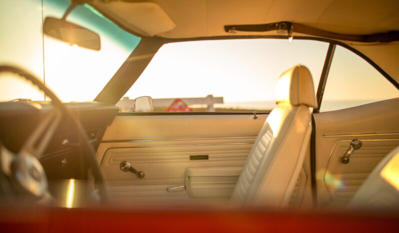 								1969 Chevrolet Camaro Z28 4-Speed full									