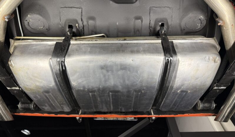 								1969 Chevrolet Camaro Z28 4-Speed full									