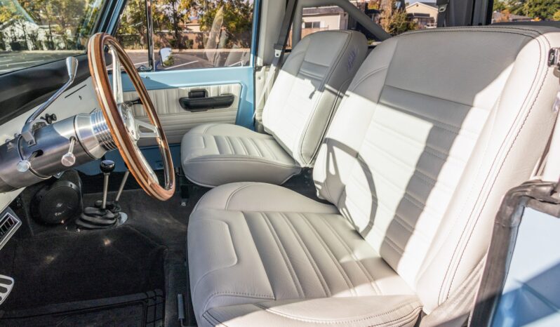 								1973 Ford Bronco full									