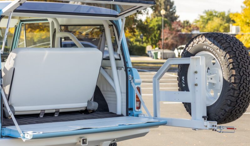 								1973 Ford Bronco full									