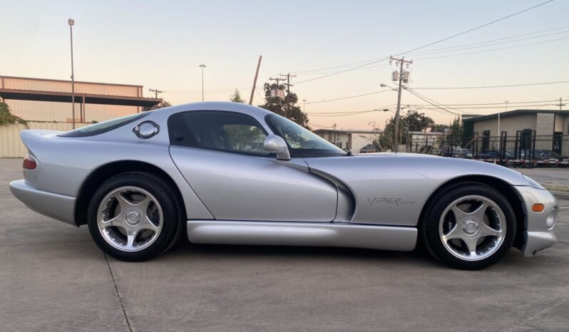 								1998 Dodge Viper GTS full									