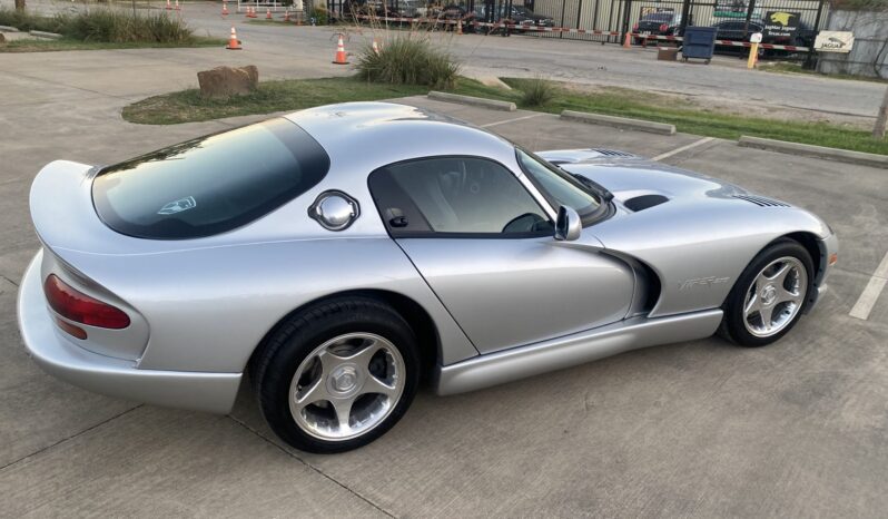 								1998 Dodge Viper GTS full									