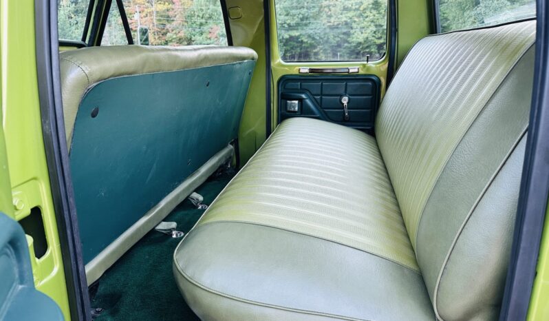 								1974 Ford F-250 Custom Crew Cab Highboy 4×4 full									