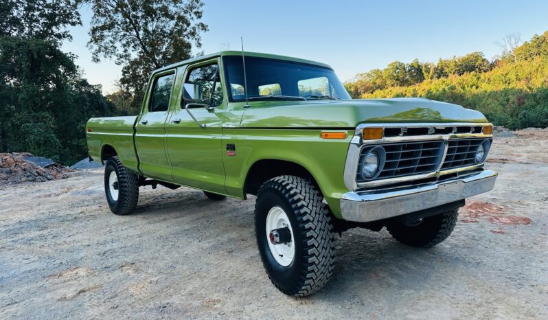 								1974 Ford F-250 Custom Crew Cab Highboy 4×4 full									