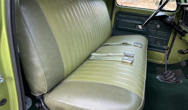 								1974 Ford F-250 Custom Crew Cab Highboy 4×4 full									