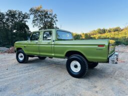 1974 Ford F-250 Custom Crew Cab Highboy 4×4 full