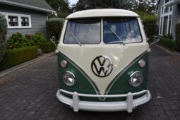 1967 Volkswagen Type 2 Deluxe 21-Window full