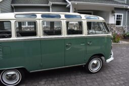 1967 Volkswagen Type 2 Deluxe 21-Window full
