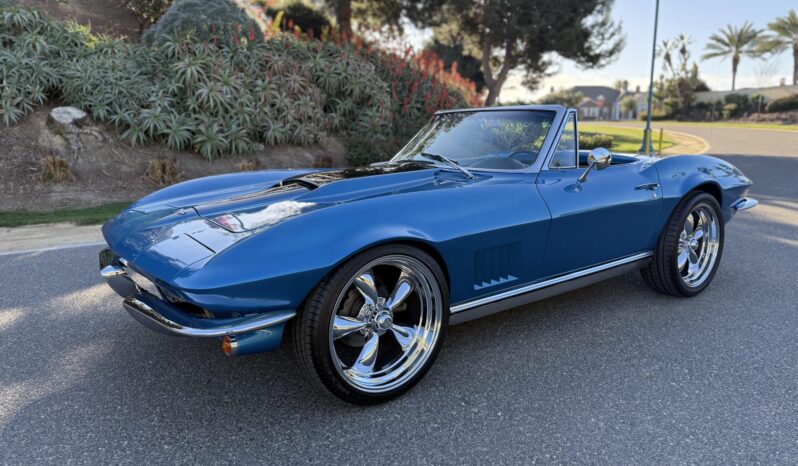 								1967 Chevrolet Corvette Convertible 4-Speed full									