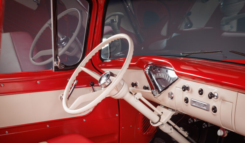 								1958 Chevrolet Apache 3100 Big-Window Pickup full									