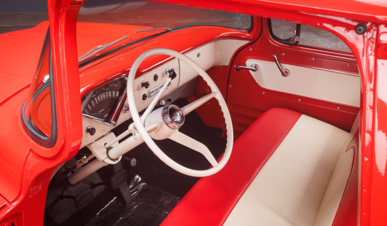 								1958 Chevrolet Apache 3100 Big-Window Pickup full									