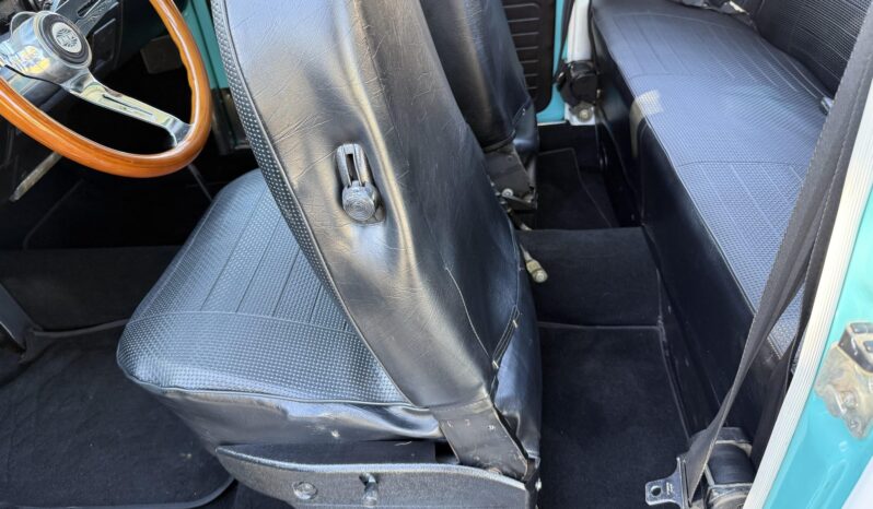 								1973 Volkswagen Super Beetle Sedan full									