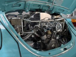 										1973 Volkswagen Super Beetle Sedan full									