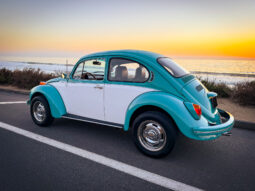 										1973 Volkswagen Super Beetle Sedan full									