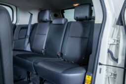 										2012 Toyota FJ Cruiser full									