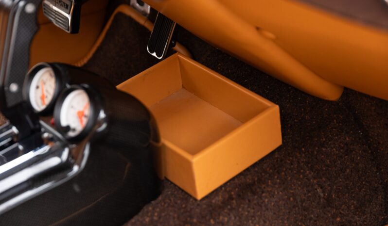 								1933 Ford Tudor Sedan Street Rod full									