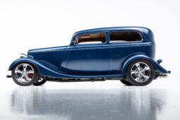 										1933 Ford Tudor Sedan Street Rod full									