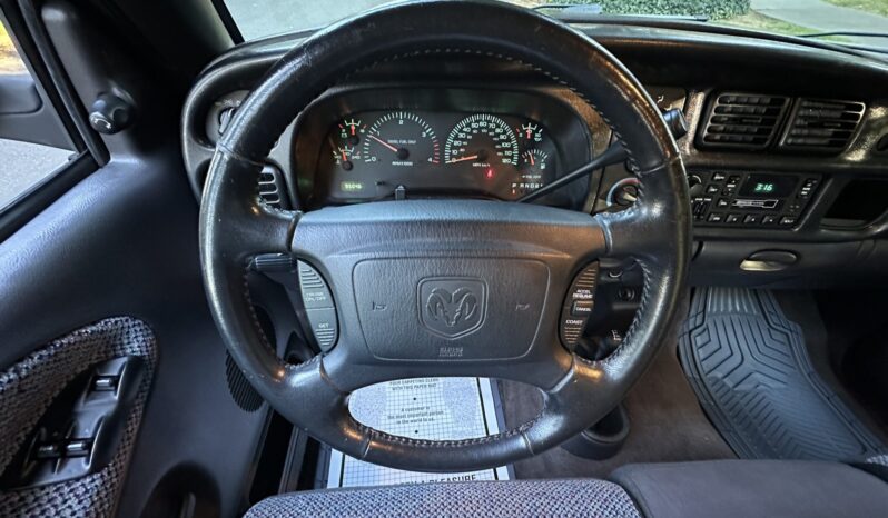 								2002 Dodge Ram 2500HD SLT Quad Cab 4×4 Cummins full									