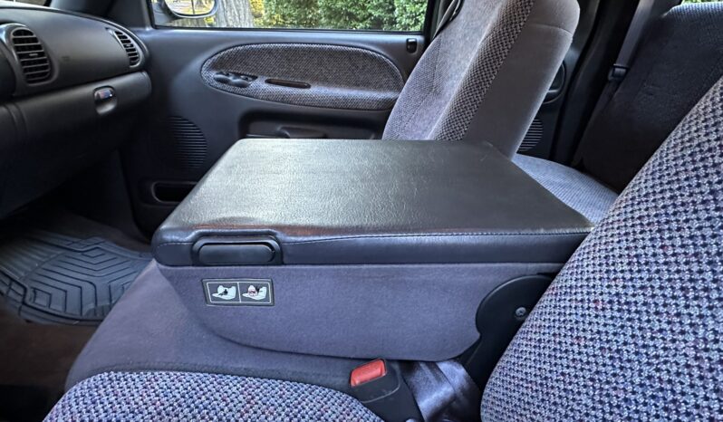 								2002 Dodge Ram 2500HD SLT Quad Cab 4×4 Cummins full									