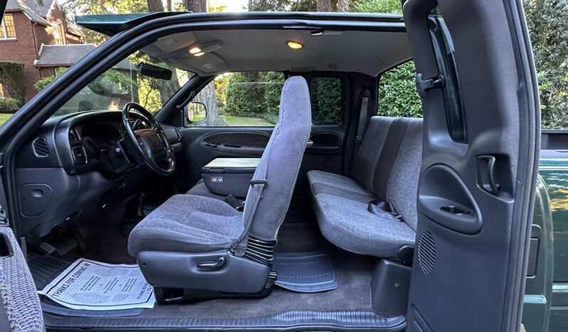 								2002 Dodge Ram 2500HD SLT Quad Cab 4×4 Cummins full									