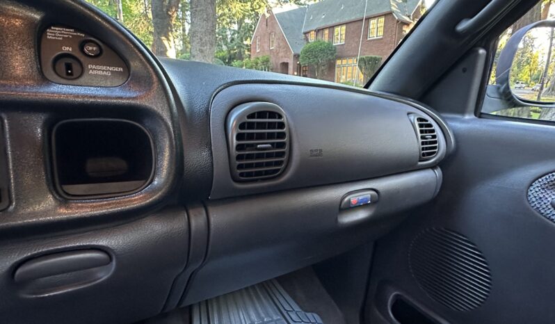 								2002 Dodge Ram 2500HD SLT Quad Cab 4×4 Cummins full									